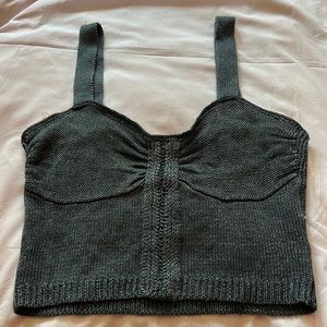 Rachel Roy gray crop top. Size M